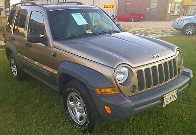 Jeep : Liberty Limited Edition V6 2005 jeep liberty v 6 limited edition suv classic khaki brown