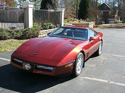 Chevrolet : Corvette 2 door Excellent low milleage Corvette coupe, dark red metallic with saddle interior