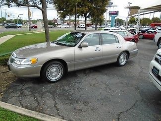 Lincoln : Town Car Executive Lincoln only 37k miles