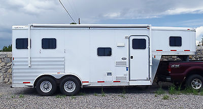 2012 Exiss 2 Horse Slant Trailer 7' LQ Full Living Quarters Ex Tall Excellent