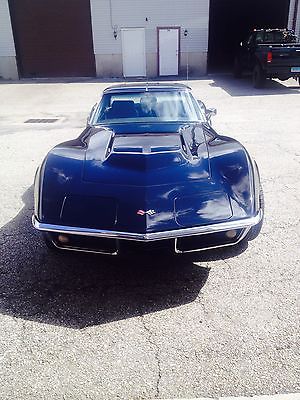 Chevrolet : Corvette Coupe with T-tops 1969 chevrolet corvette 427 tri power big block black on black coupe