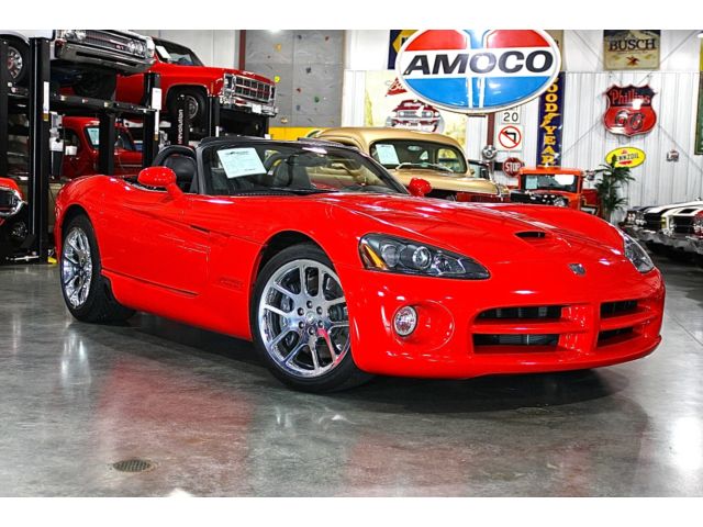 Dodge : Viper 2dr SRT-10 C Beautiful, high performance, lots of extras, Great road manors, 6 speed manual!!