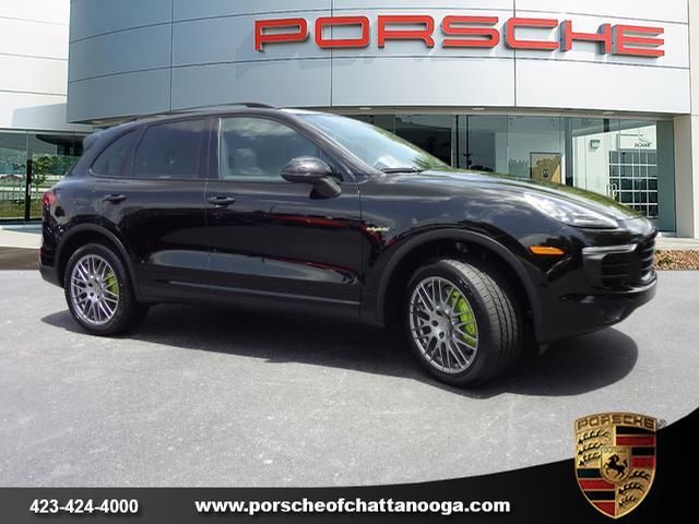Porsche : Cayenne S E-Hybrid DEMO SAVINGS - CERTIFIED - S E-Hybrid 3.0L PLUG-IN Electric - Charger Included!