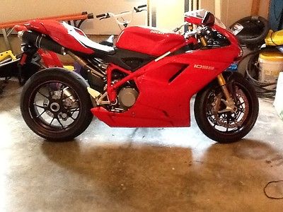 Ducati : Superbike 1098 s perfect