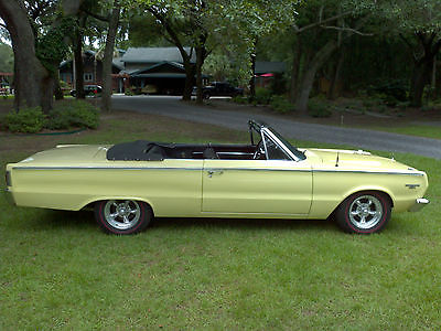 Plymouth : GTX GTX Convertible 1967 plymouth gtx 440 375 hp convertible tribute very nice driver quality new top