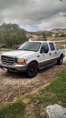 Ford : F-250 Lariat 4-Door Crew Cab 2001 ford f 250 lariat super duty v 10 triton 6.8 l pickup truck