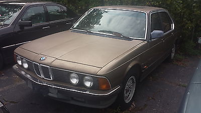 BMW : 7-Series Executive trim package Vintage 745i with original paint and interior for restoration