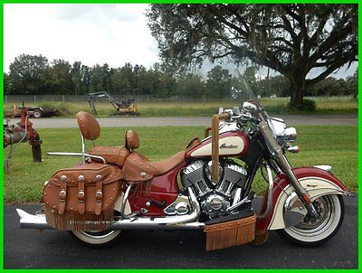 Indian : Vintage 2015 indian vintage low miles factory warranty lots of extras sweet