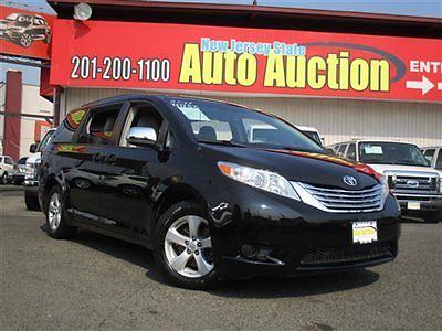 Toyota : Sienna 5dr 7-Passenger Van V6 LE AAS FWD 11 toyota sienna le carfax certified 1 owner leather rear dvd pre owned