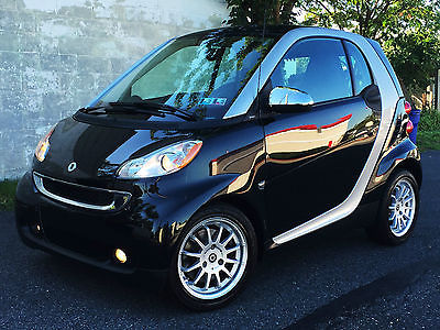 Smart : FORTWO PURE 2DR COUPE 2011 smart fortwo pure coupe 2 door 1.0 l low miles 1 owner clean carfax