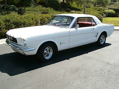 Ford : Mustang 2 door Couple Ford Mustang Coupe 1966