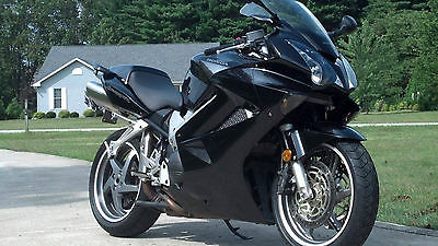 Honda : Interceptor 2006 honda vfr 800 low miles