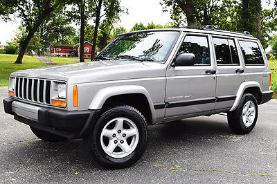 Jeep : Cherokee Sport 4WD INSPECTED & CLEAN! LOW MILES! WOW!  2001 jeep cherokee sport classic 4 wd 4 x 4 low miles 4.0 l fully serviced inspected