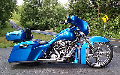 Harley-Davidson : Touring Harley Davidson Street Glide FLHX