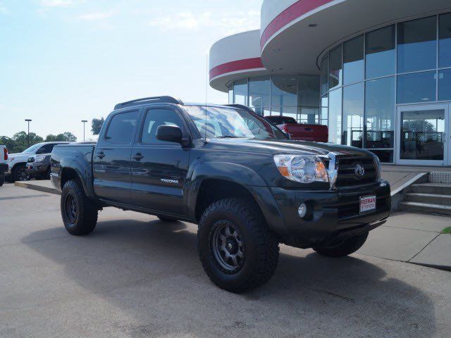 Toyota : Tacoma PreRunner PreRunner 4.0L Stability Control ABS Brakes (4-Wheel) Airbags - Front - Dual LED
