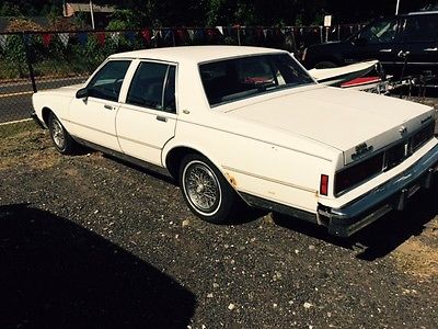 Chevrolet : Caprice 1987 chevy caprice classic fully loaded one owner car