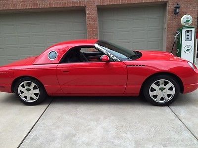 Ford : Thunderbird Premium 2002 ford thunderbird roadster 22 k miles new as new premium model torch red