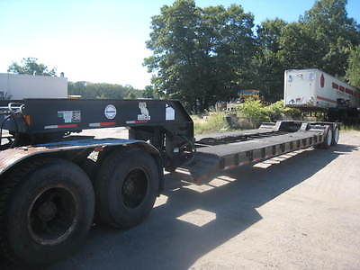 2003 Fontaine 35 Ton Lowbed Trailer