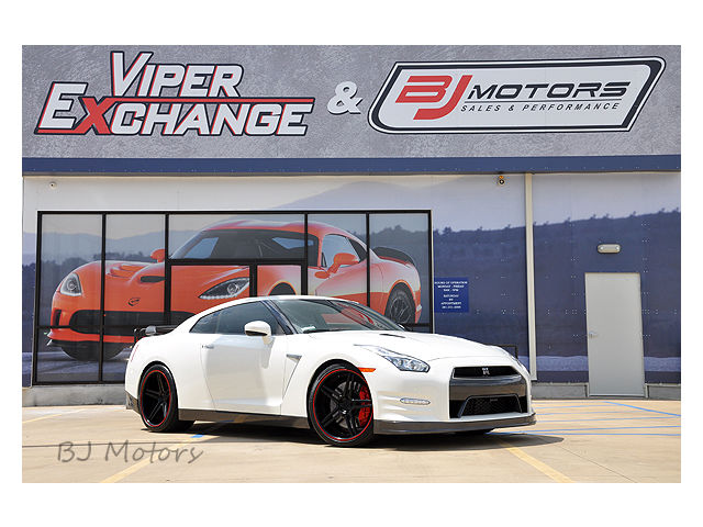 Nissan : GT-R GT-R 2015 nissan gt r black edition with 3 k miles and vellano monoblock wheels
