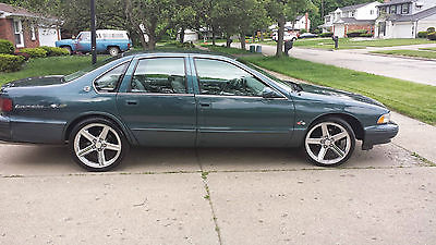 Chevrolet : Impala SS Sedan 4-Door 1996 impala ss for sell very very clean veh well maitained never seen snow