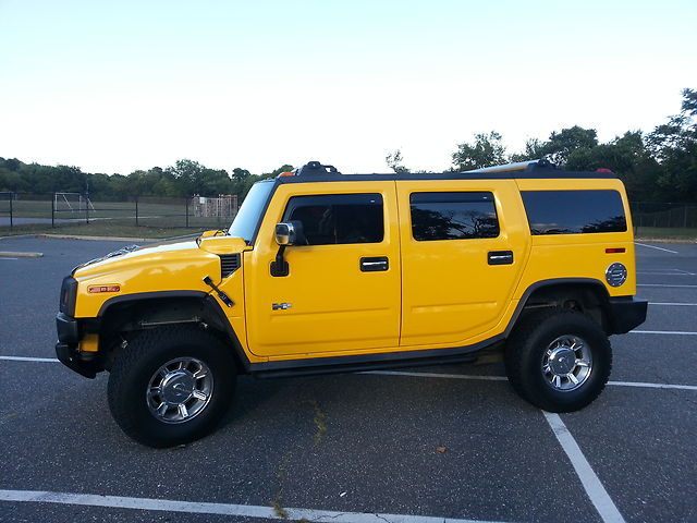 Hummer : H2 4dr Wgn SUV 2005 hummer h 2 loaded extras custom sound video must see yellow warranty