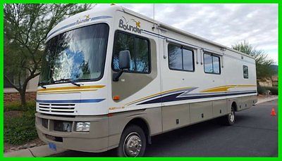 2003 Fleetwood Bounder 35R 35 Ft Class A Motorhome 2 Slide Outs Gas BBQ Solar
