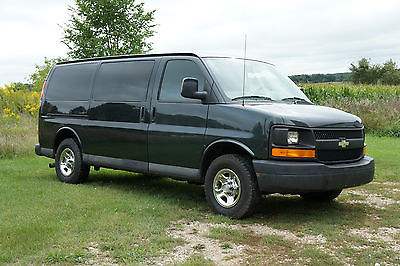 Chevrolet : Express Base Standard Cargo Van 3-Door AWD 2005 Chevrolet Express Van Cargo Mobile Office Stealth Camper NEEDS NOTHING