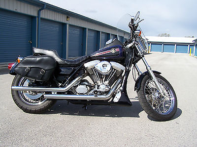 Harley-Davidson : FXR Black FXR