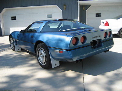 Chevrolet : Corvette **NEW 1987 corvette **