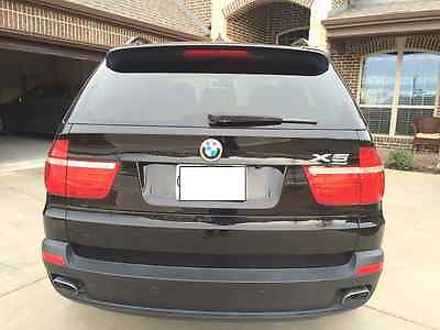 BMW : X5 4.8i Premium and Luxury Sports SUV (4.8i Turbo Charged Engine)