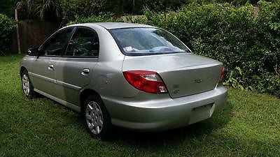 Kia : Rio Base Sedan 4-Door 2002 kia rio very low miles great car