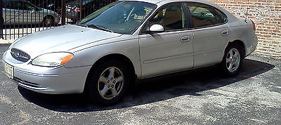 Ford : Taurus SE Ford Taurus 2002