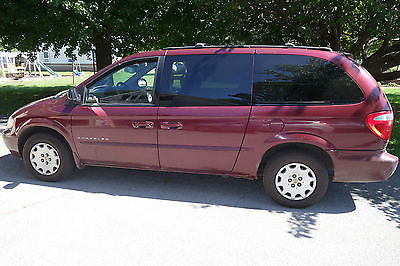 Chrysler : Town & Country LX 2001 chryslertown country lx mini van a good solid vehicle for a low price
