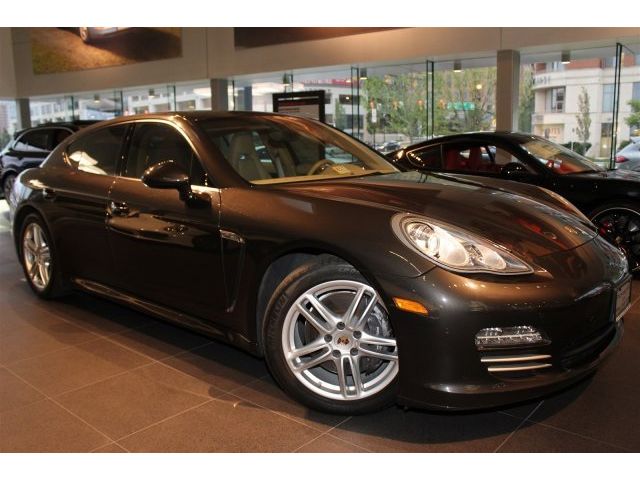 Porsche : Panamera 4 4 3.6 l navi awd leather moon roof clean loaded low miles v 6 one owner
