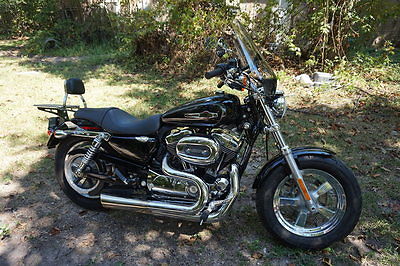Harley-Davidson : Sportster Beautiful 2013 Harley Davidson Sportster 1200 Custom with 700 original miles