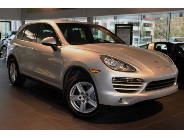 Porsche : Cayenne SUV 3.6L AWD NAVI LEATHER LOW MILES CLEAN MOON ROOF LOADED