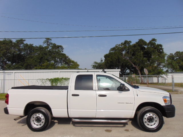Dodge : Ram 1500 WHOLESALE 2007 dodge ram 4 x 4 quad cab magnum v 8 serviced and ready for work or play