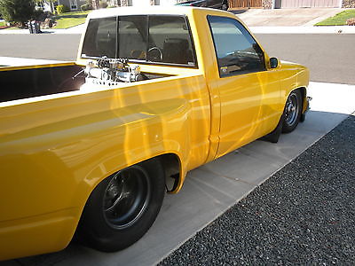 Chevrolet : C/K Pickup 1500 No 1993 chevy 2 wd pickup c 1500 yellow w ghost flames 4.3 liter one of a kind
