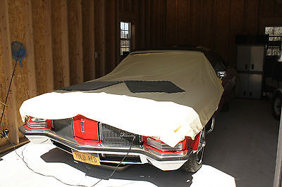 Oldsmobile : Eighty-Eight delta 88 red convertible with white interior