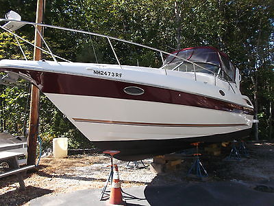 2004 CRUISER YACHTS 320 EXPRESS FRESH WATER 180 HRS FRESHLY SERVICED