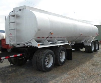 1985 Beall 4 Axle Pull Tank Trailer