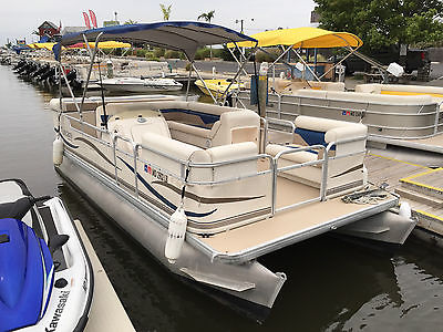 2005 Sweetwater Tuscany 20ft Pontoon Boat with 2010 60hp Mercury Engine Warranty
