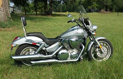 Honda : VTX Honda VTX 1300 motorcycle