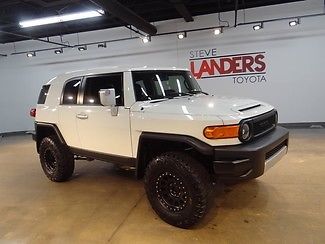 Toyota : FJ Cruiser CERTIFIED 13 4 x 4 v 6 off road package backup cam roof rack loaded call now we finance