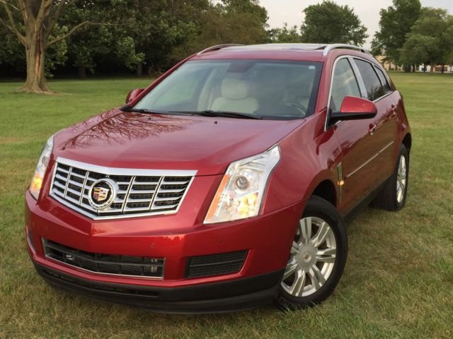 Cadillac : SRX AWD 4dr Luxu 2012 cadillac srx 4 awd luxury package loaded with heated seats panoramic sunroof