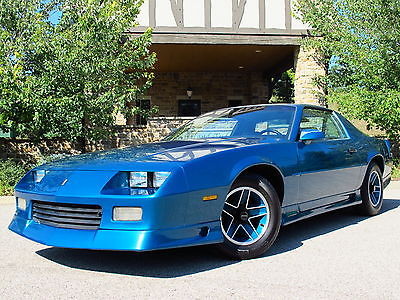 Chevrolet : Camaro RS 1991 chevrolet camaro rs v 8 5 speed pristine only 40 000 miles collector s car