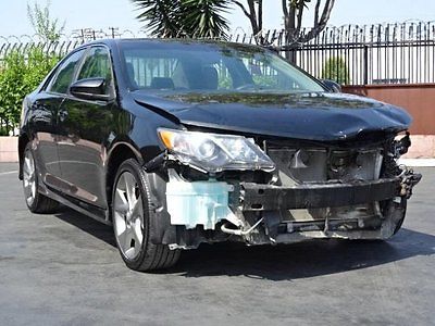 Toyota : Camry SE 2014 toyota camry se wrecked rebuilder economical priced to sell wont last