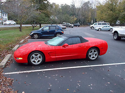 Chevrolet : Corvette 1998 red corvette