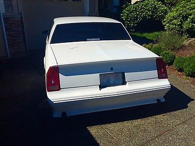 Chevrolet : Monte Carlo ss 1988 chevy monte carlo ss with newly upholstered interior