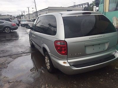 Dodge : Grand Caravan Sport Mini Passenger Van 4-Door 2002 dodge grand caravan sport mini passenger van 4 door 3.3 l